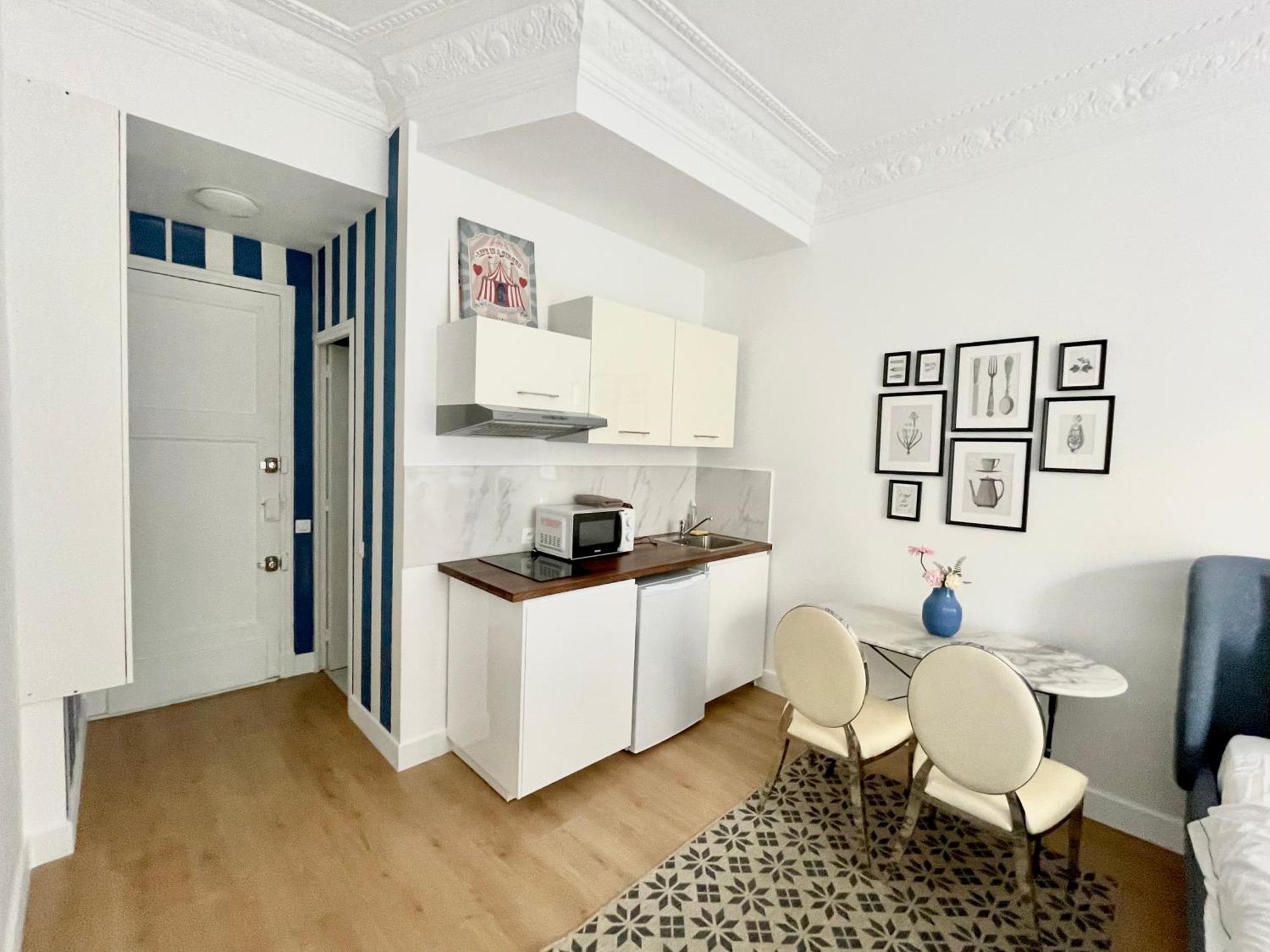 Studio 2 Steps From The Sea Near The Negresco Hotel نيس المظهر الخارجي الصورة
